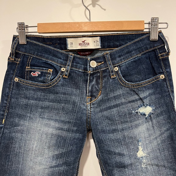 Low rise Hollister brand distressed skinny Jean - Picture 2 of 14